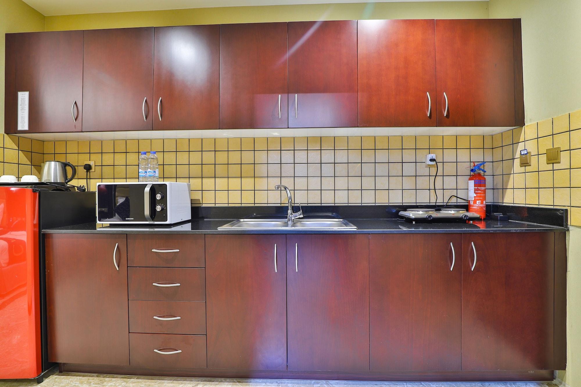 דובאי Telal Hotel Apartments מראה חיצוני תמונה