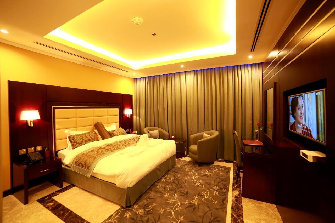 דובאי Telal Hotel Apartments מראה חיצוני תמונה